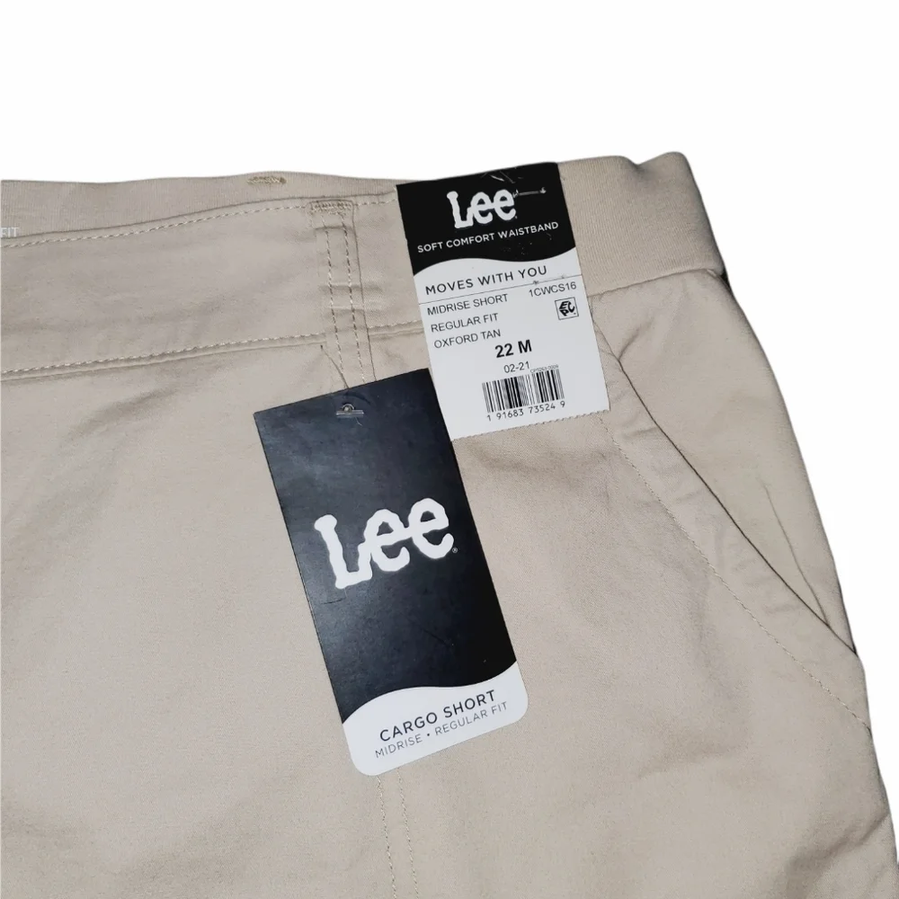 Lee NWT Plus Size Midrise Regular Fit Comfort Waistband 5" Cargo Short 567 - Picture 2 of 11